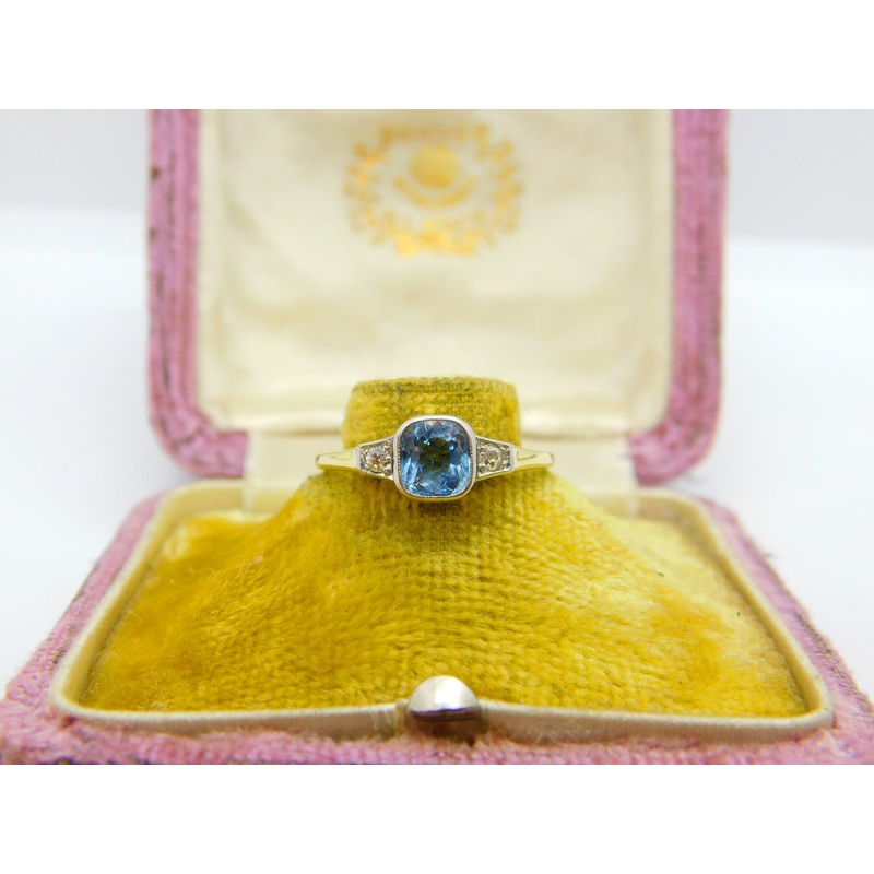 Victorian 18ct Yellow Gold, Aquamarine & Diamond Dress Ring c1900 Antique