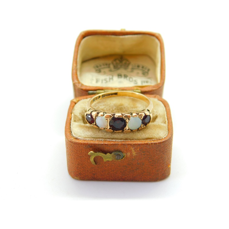 9ct Yellow Gold, Bohemian Garnet & Opal Set Boat Ring 1977 Birmingham