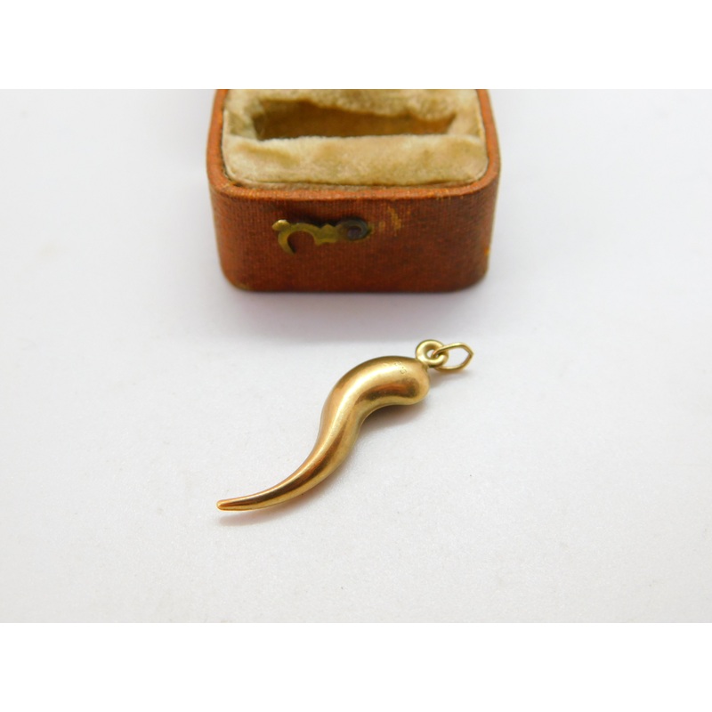 9ct Yellow Gold Cornicello Horn of Life Charm Pendant Vintage c1980