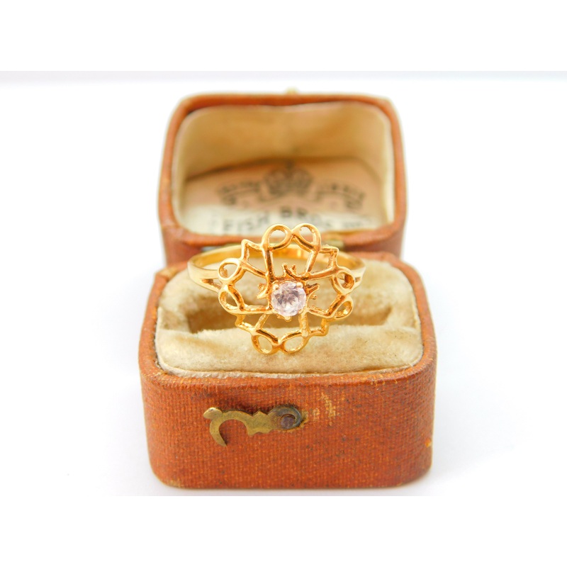 9ct Yellow Gold White Spinel Set Floral Dress Ring 1986 Birmingham Vintage