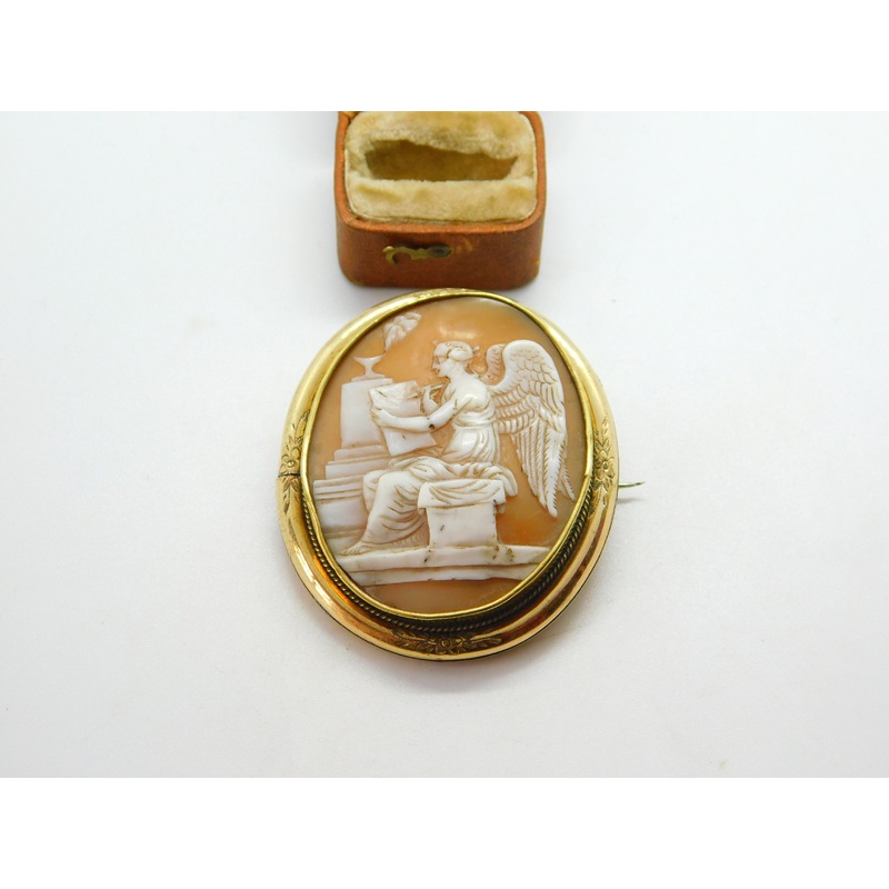 Large Victorian Pinchbeck Mounted Carved Aphrodite Cameo Brooch c1850 Antique