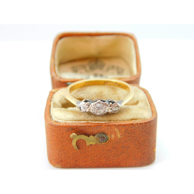 Victorian 18ct Yellow Gold & 0.2ct Diamond Three-Stone Ring c1900 Antique