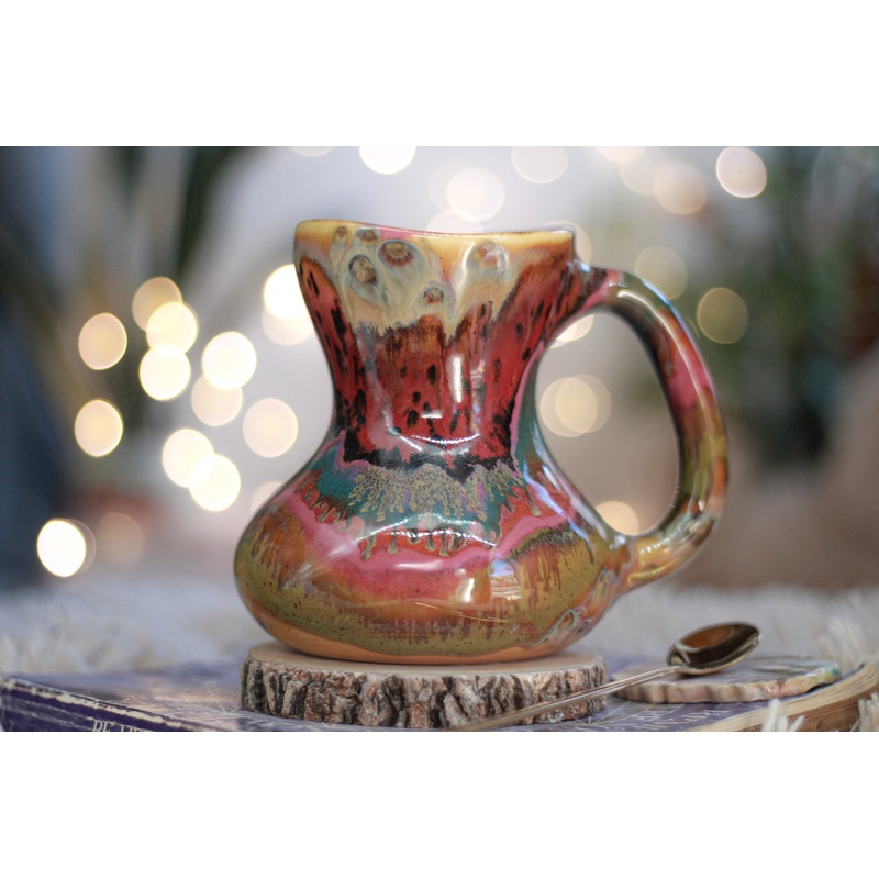 03-A Golden 'FLOW' Gourd Mug - TOP SHELF, 20 oz.