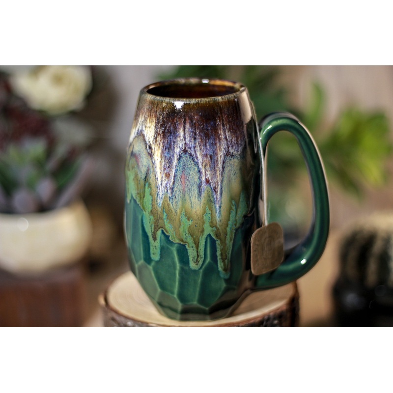 14-C Electric Falls Notched Crystal Mug - TOP SHELF, 14 oz