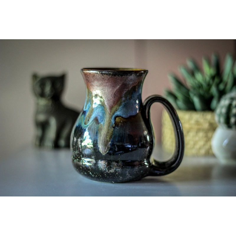 20-B Copper Agate Flared Acorn Mug - TOP SHELF, 18 oz.