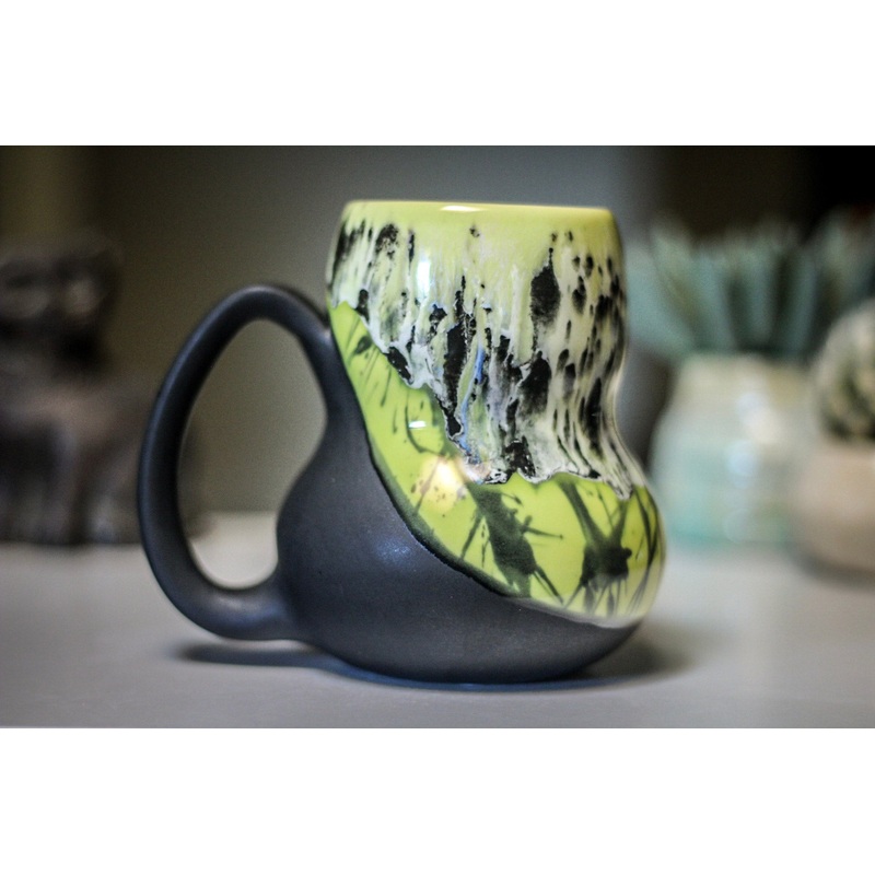 06-D PROTOTYPE Gourd Mug - TOP SHELF, 19 oz.