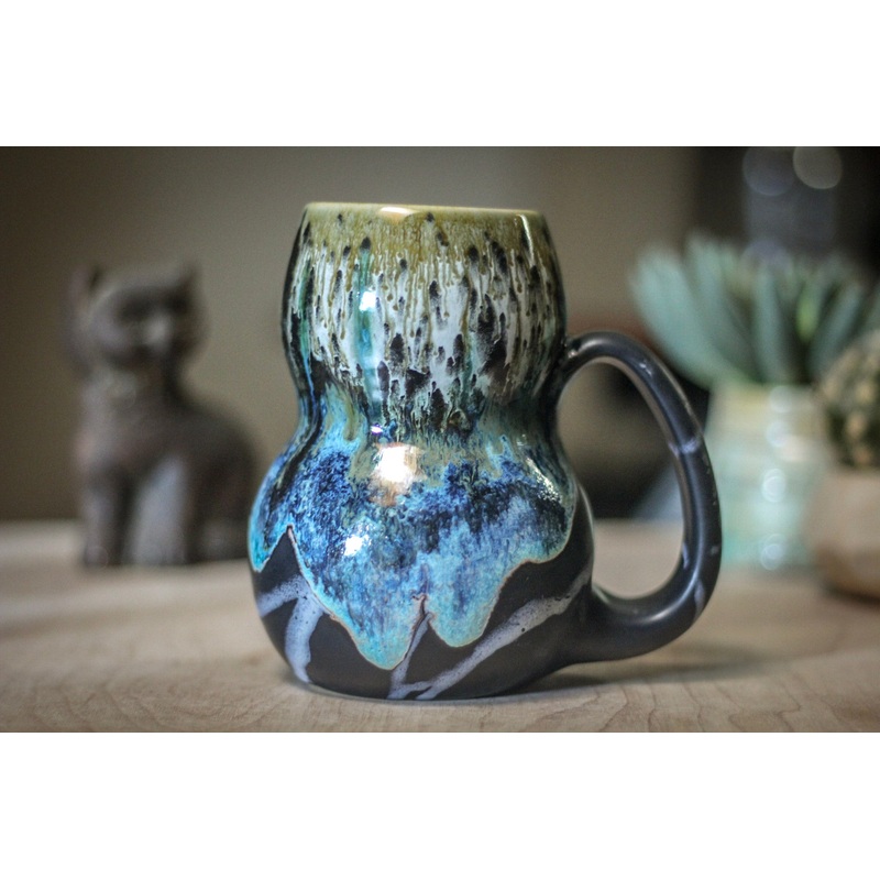 22-A Champlain Shale Gourd Mug - TOP SHELF, 19 oz.