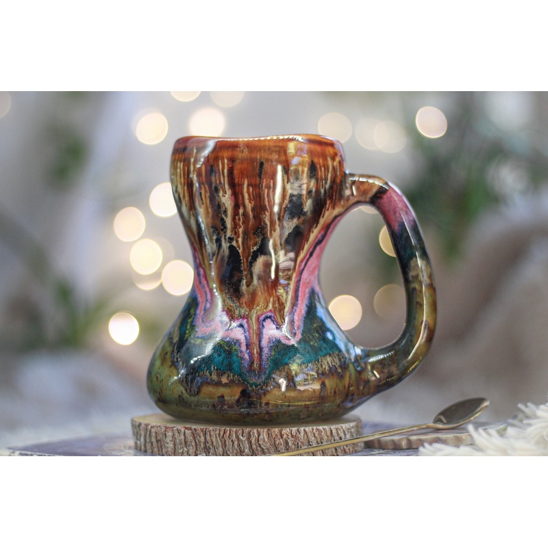 06-B Molten Cheetah Mug- TOP SHELF, 20 oz.
