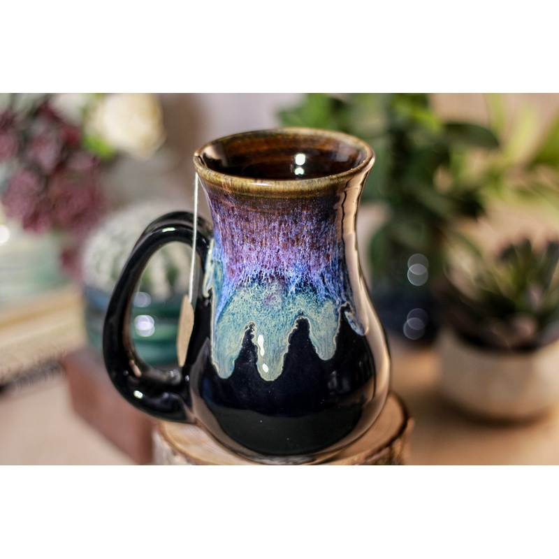 11-D Electric Wave Flared Notched Mug, 17 oz