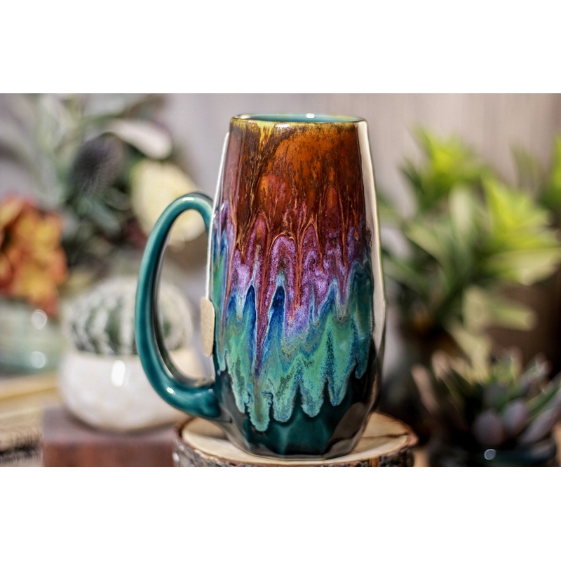 28-B Magenta Haze Notched Crystal Mug, 20 oz.