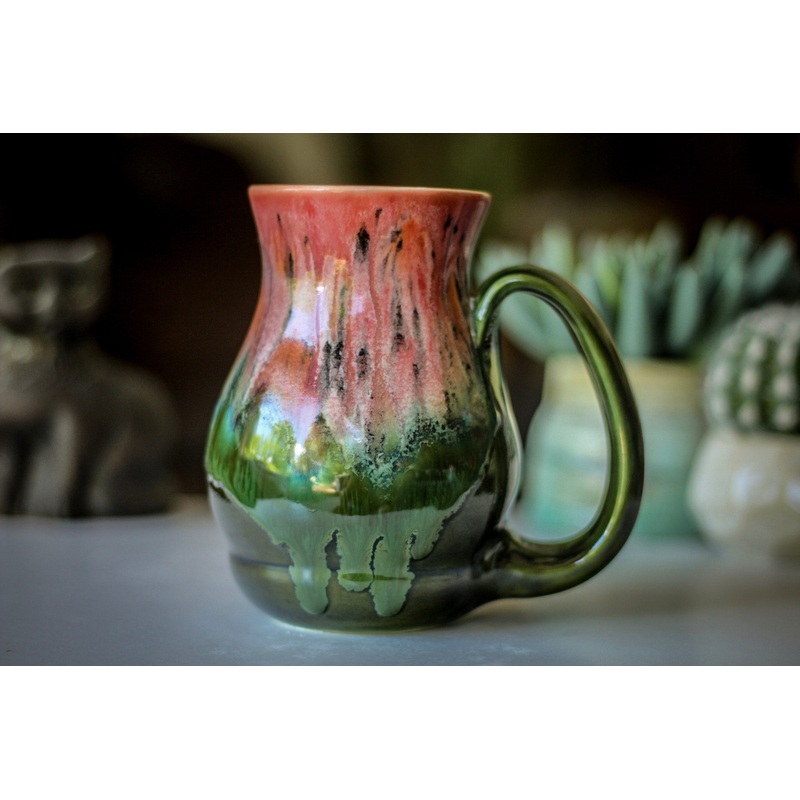06-D Coral Meadow Barely Flared Acorn Mug, 18 oz.