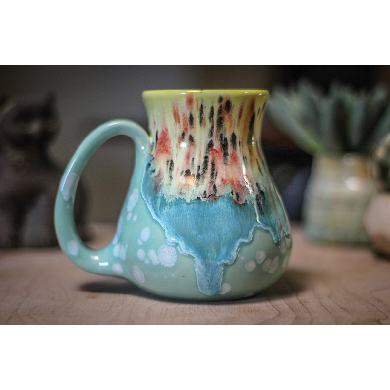 06-D PROTOTYPE Flared Mug, 17 oz.