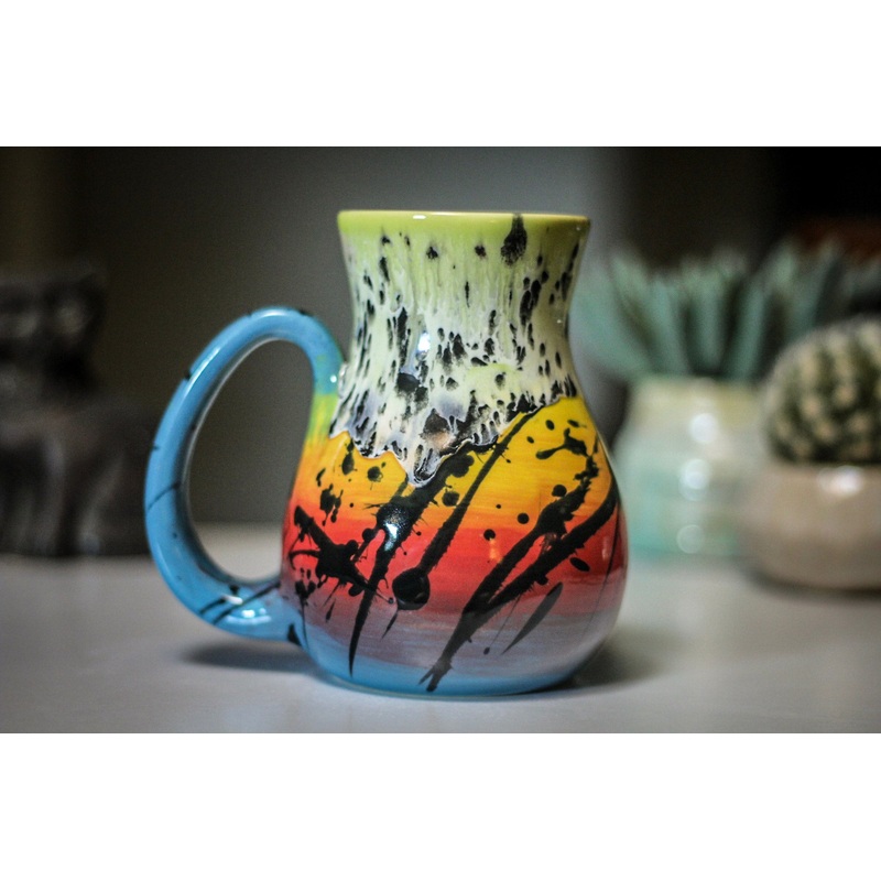 08-A Corona Flow Flared Mug, 20 oz.