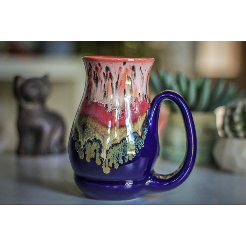 13-B Coral Mountain Meadow Barely Flared Acorn Mug, 19 oz.