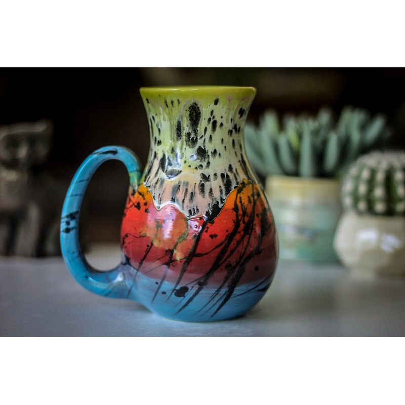 19-A Corona Flow Flared Mug, 21 oz.