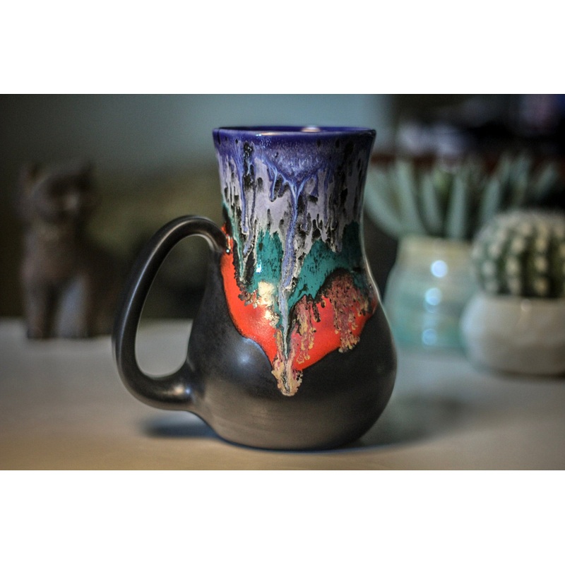 27-B PROTOTYPE Barely Flared Mug, 20 oz.
