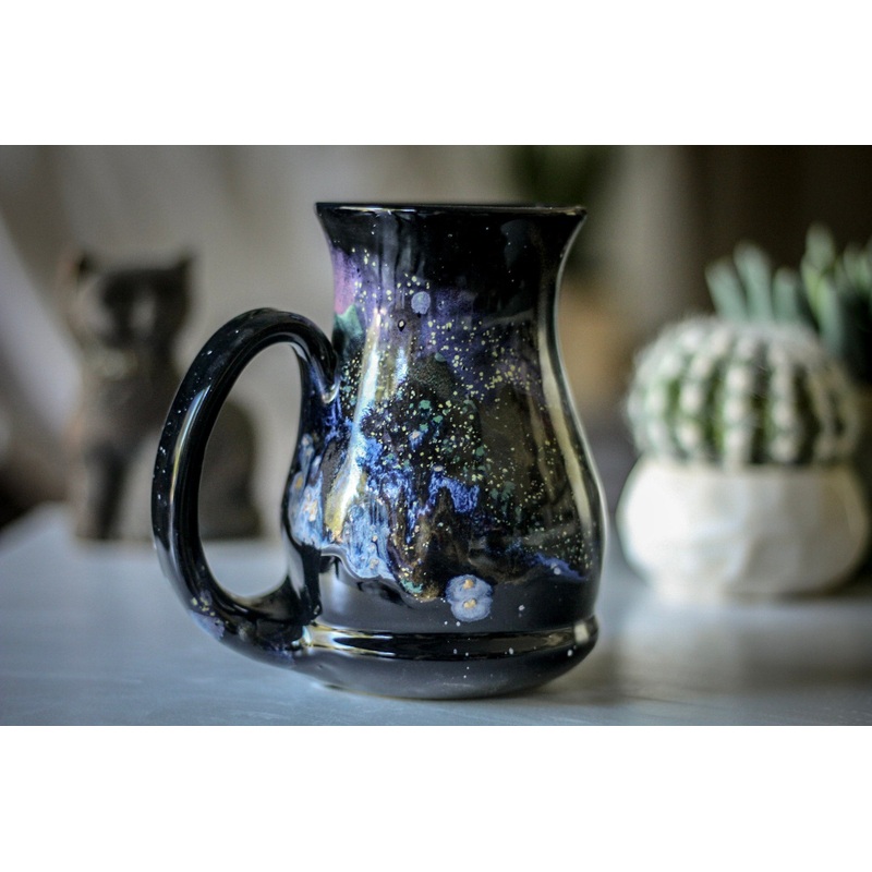 28-B Stellar Flared Acorn Mug, 18 oz.