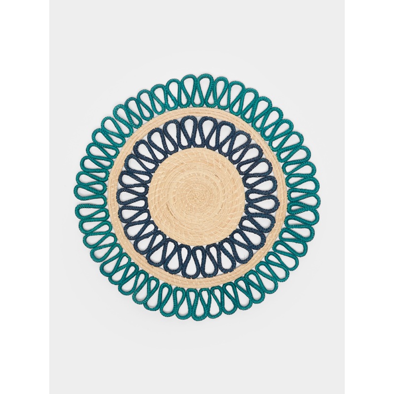 Magnolia Dos Handwoven Iraca Palm Placemats (Set of 4)