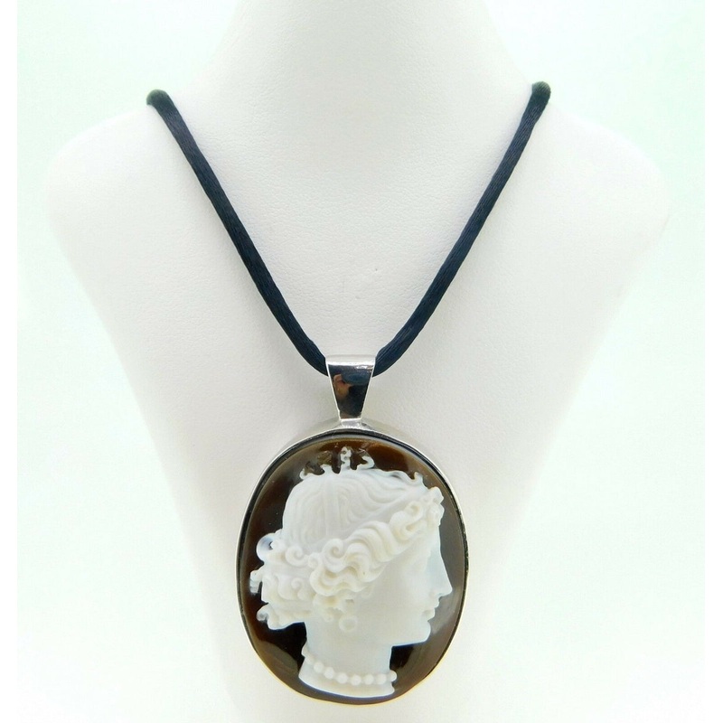 14k Gold Large Genuine Natural Agate Hard Stone Cameo Pendant (#J4136)