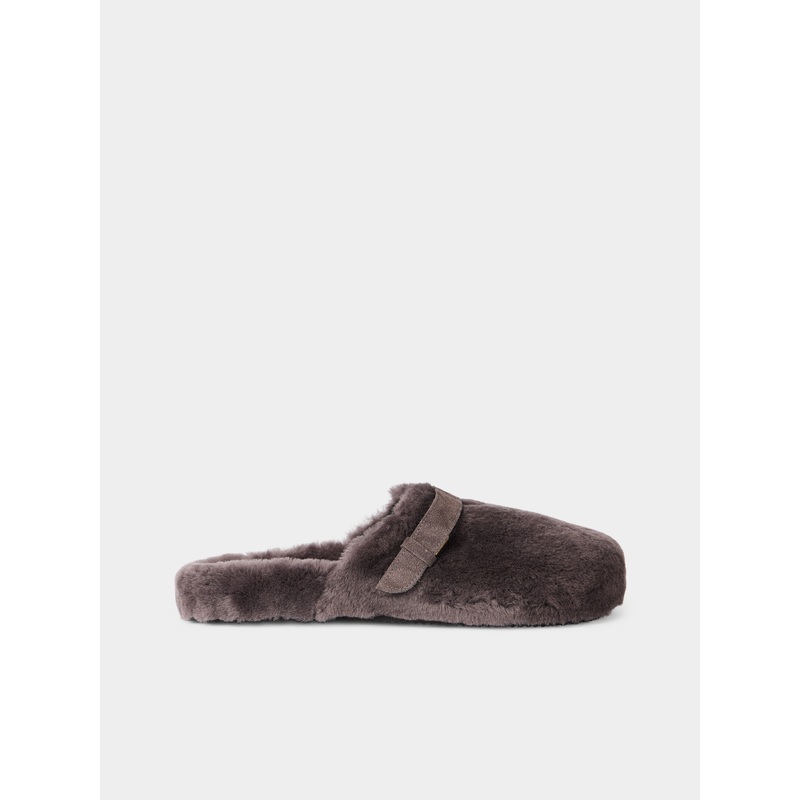 Isiodos Suede Slippers | Size: 44