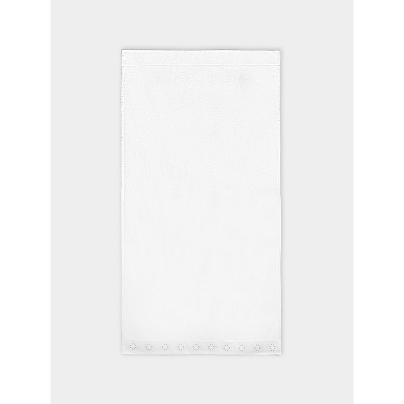 Girandole Hand-Embroidered Bath Sheet